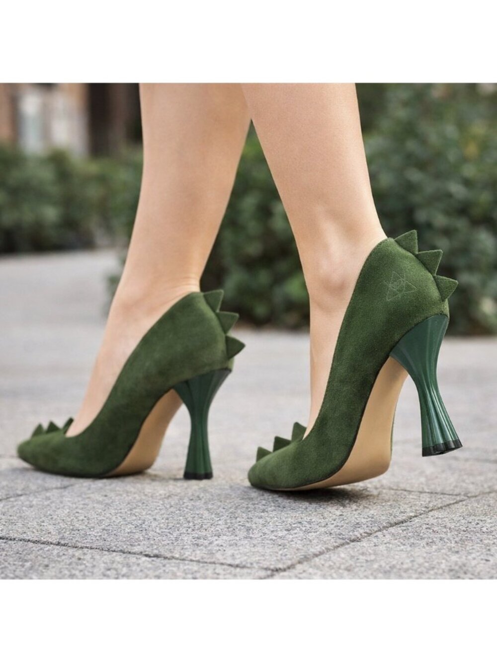 John Fluevog Queen of the Skies Neptune Green Suede Women Pointed Toe Heels 8